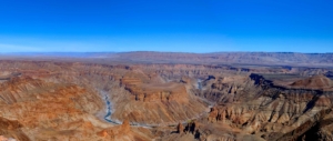 fish-river-canyon-trekking-namibia-puretreks